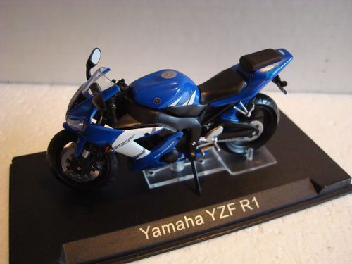 YZF R 1   2002 blau