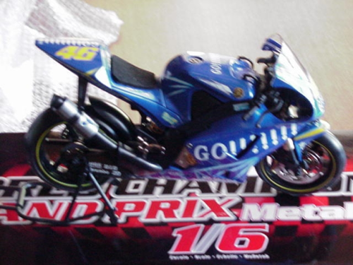 Yamaha YZR M 1 Go !!!! (2004)