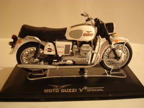 V 7 Special ( 750 CC ) weiss