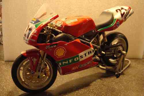 Ducati 996 - 2001 1:6