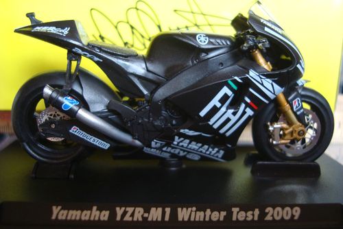 2009  Yamaha YZR M 1 Winter Test 2009